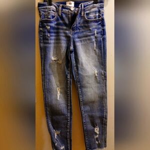 BUCKLE YTH JEANS NWOT